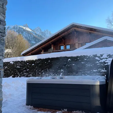 בקתה Spacieux Avec Jacuzzi, Animaux Acceptes Et Parking Prive - Fr-1-343-260